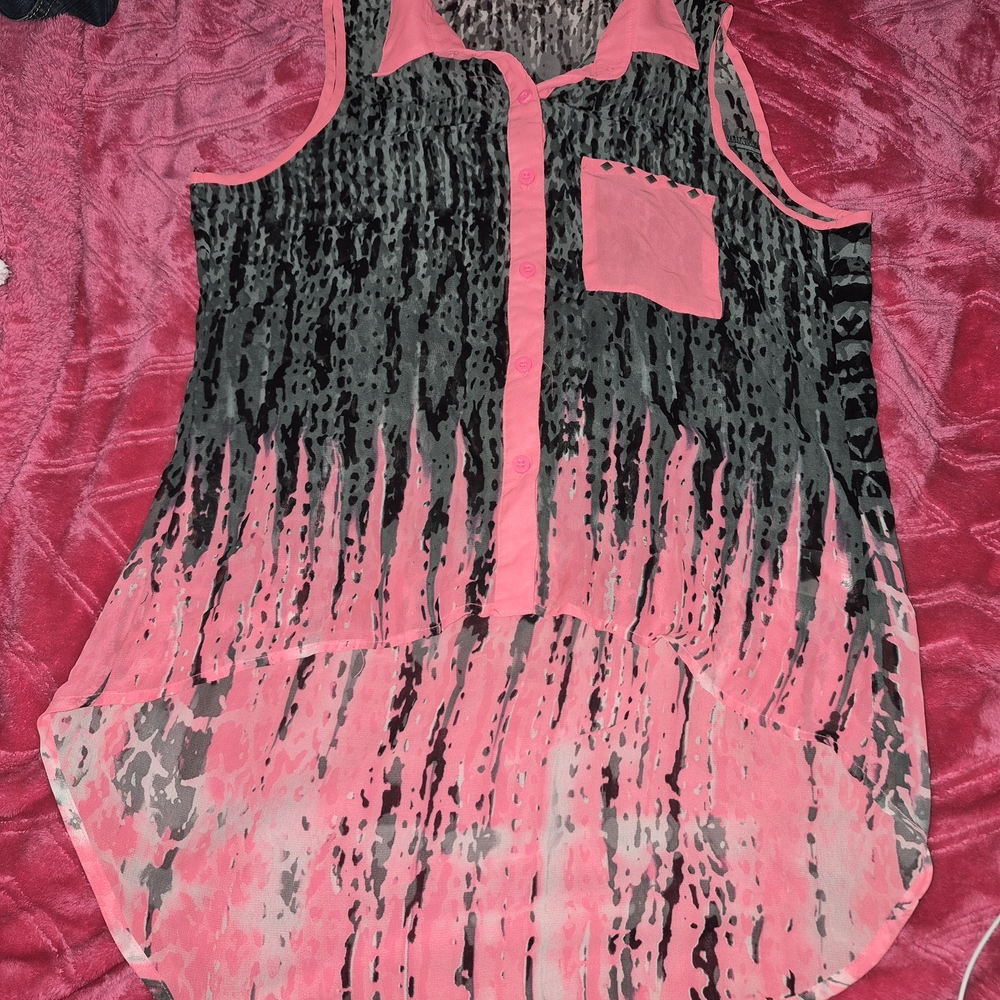 BONGO Pink and Black Sleeveless Blouse